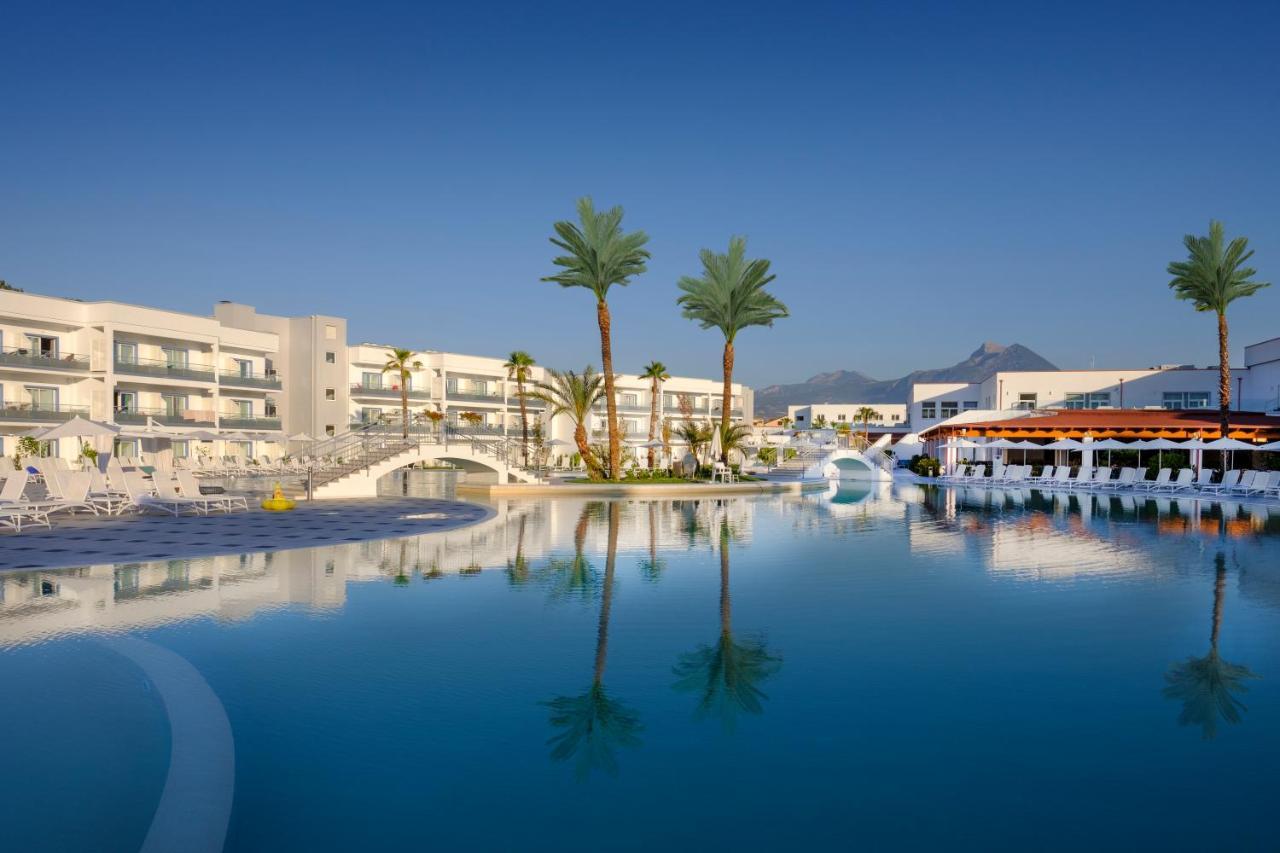 Aldiana Club Calabria Hotel Villapiana Bagian luar foto